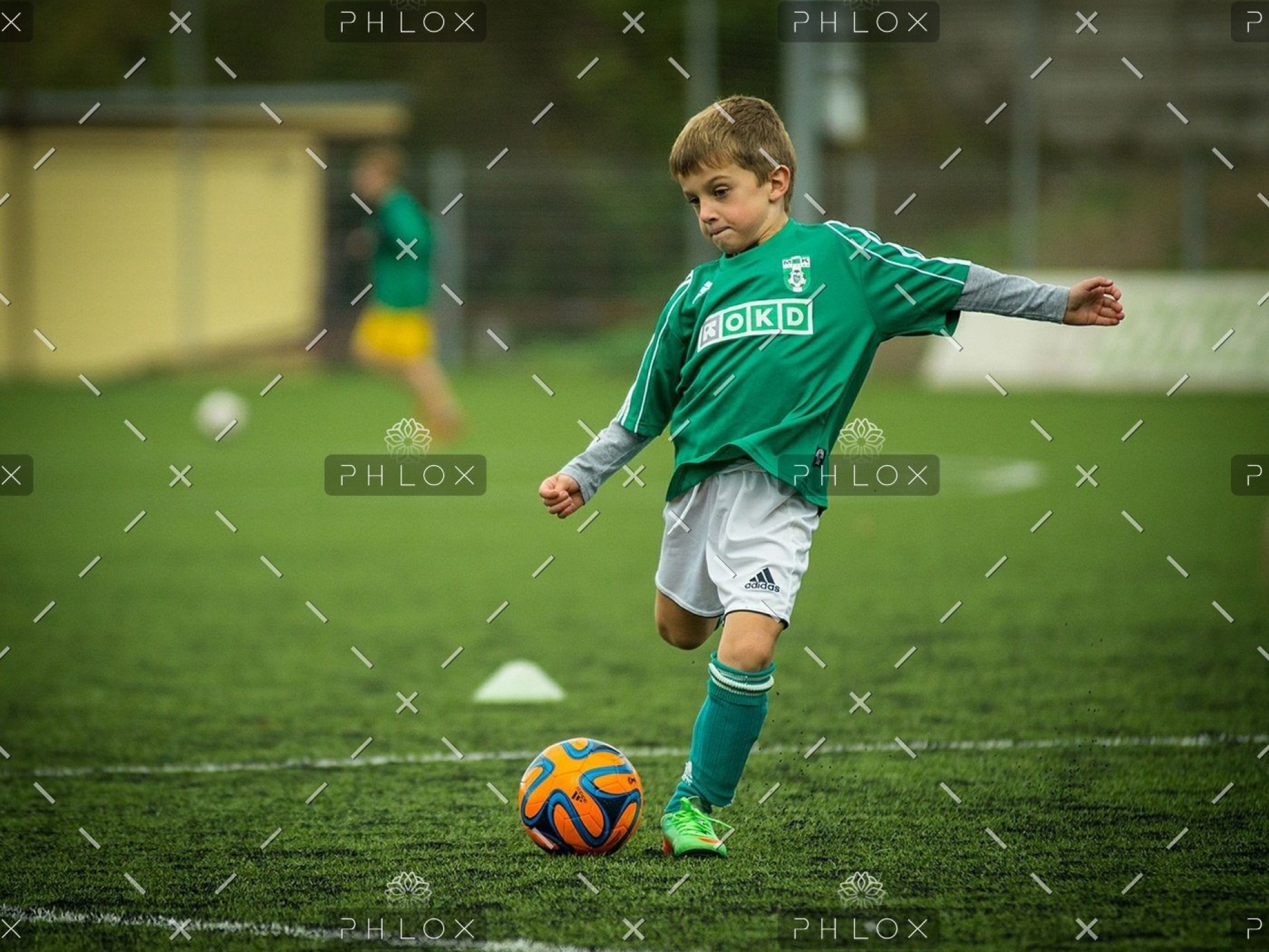 demo-attachment-256-child-613199_1280